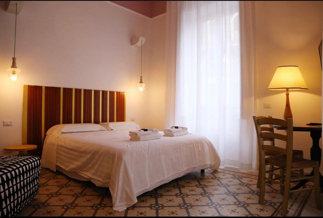Ambaraba B&B Napels Buitenkant foto
